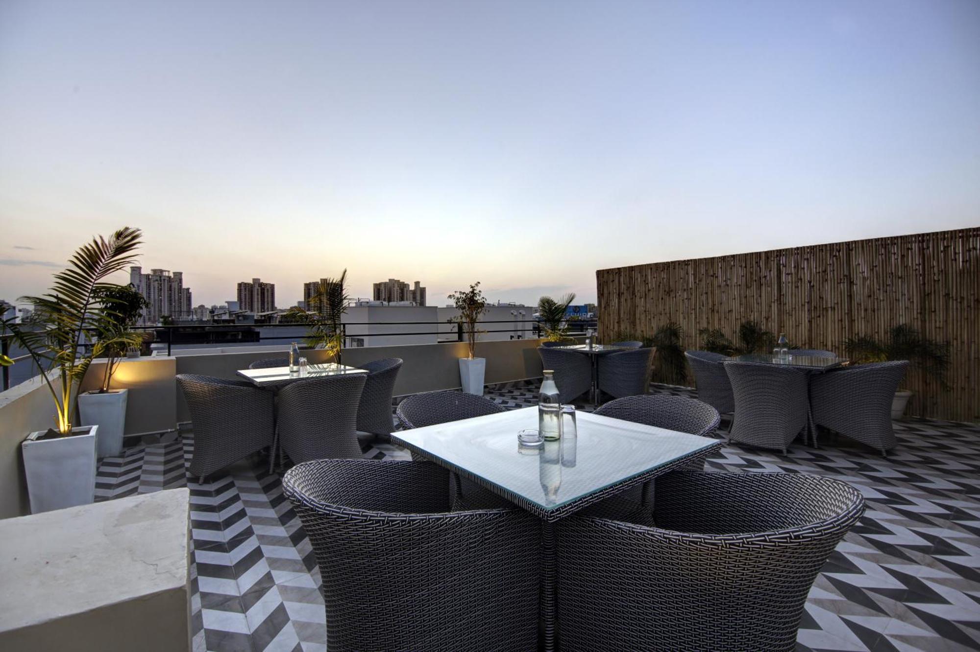 Saltstayz Select - Golf Course Road Gurgaon Exterior foto